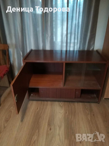 Ретро TV шкаф от соца, снимка 3 - Антикварни и старинни предмети - 44852834