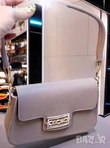 Малка дамска кожена чанта с тик-так закопчаване