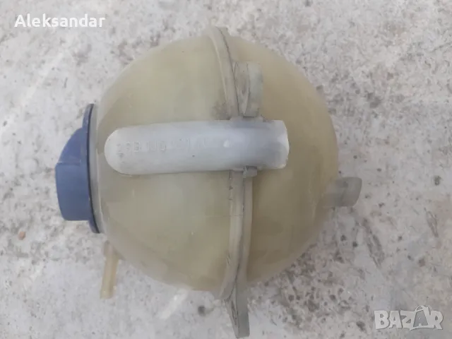 Казанче за антифриз ауди а3, снимка 3 - Части - 46802312