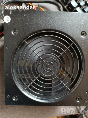 захранване Cooler master 500W, снимка 2 - Захранвания и кутии - 47809942