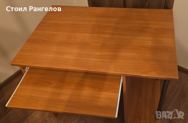 Компютърно бюро, снимка 3 - Бюра - 52534229