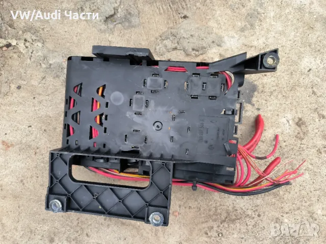 Бушониера бушонно табло за Фолксваген Туарег Порше Ауди VW Touareg Porsche Cayenne Audi Q7 7L0937548, снимка 2 - Части - 47475633