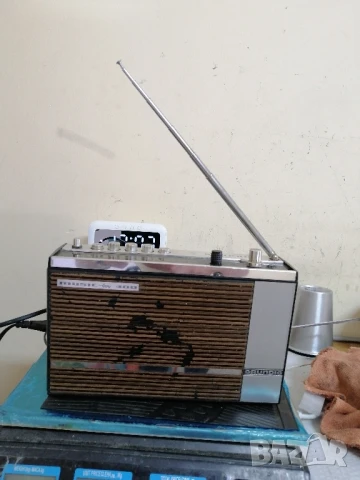 Ретро радиоприемник GRUNDIG MUSIC BOY 400