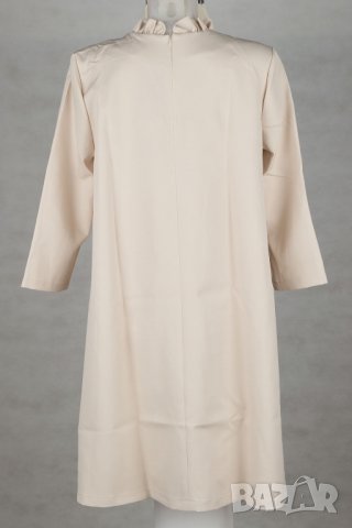 Рокля в бежово марка Last-past now - 2XL, снимка 2 - Рокли - 37662394