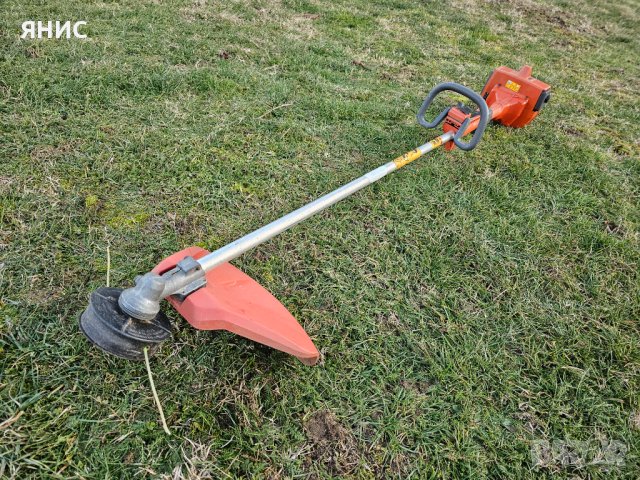 МОТОРНА КОСА HUSQVARNA 232.L. ПЕРФЕКТНА , снимка 13 - Градинска техника - 43804046