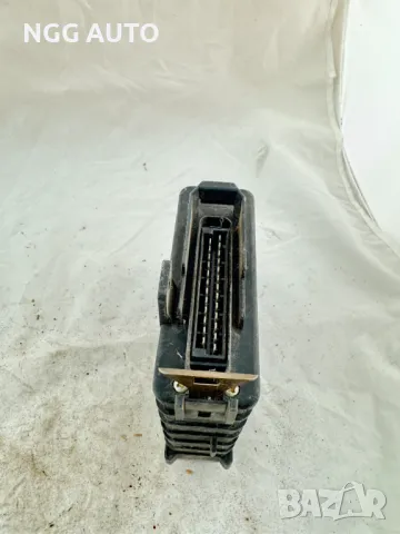 Компютър Двигател Bosch 0280000718 / VW 855907403B, 0 280 000 718, 855 907 403 B, снимка 3 - Части - 47986617