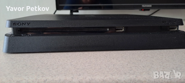 Playstation 4 slim 1 tb + игри !, снимка 2 - PlayStation конзоли - 52643354