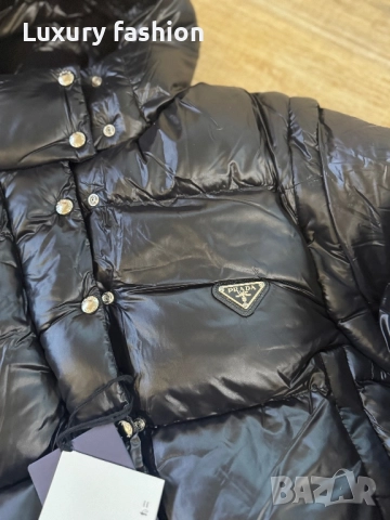Дамско яке Prada, снимка 4 - Якета - 52463938