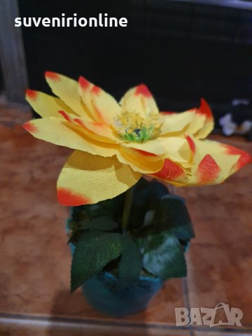 Изкуствени цветя в кашпа, снимка 5 - Изкуствени цветя - 35142370