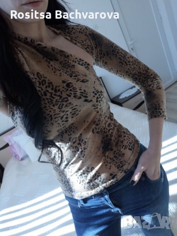 Тигрова блузка с един ръкав, размер S, снимка 9 - Блузи с дълъг ръкав и пуловери - 28111008