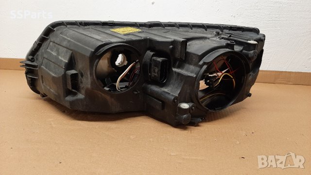 Skoda Oktavia 2015г - десен фар, снимка 4 - Части - 37140834