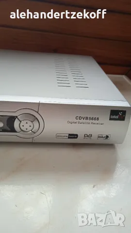Цифров приемник за телевизия CDVB 5668, снимка 3 - Приемници и антени - 49530852
