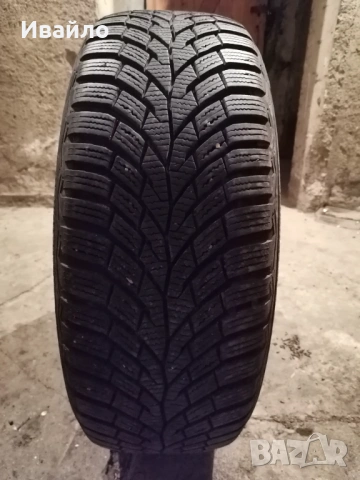 Продавам 1 брой зимна гума 205.55.16 дот 2021 Контентал , снимка 2 - Гуми и джанти - 53242110