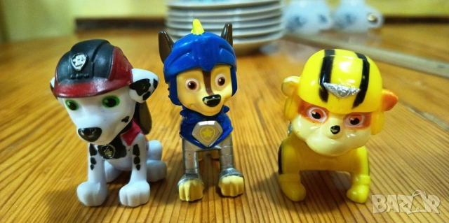 Оригинални фигурки Paw Patrol Mighty Pups (Чейс, Маршал, Ръбъл)