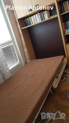 Продавам секция с падащо легло, снимка 2 - Секции и витрини - 50581881