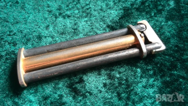 Антична запалка ** Дизайн MAXIM ** Винтидж газова запалка Feuerzeug Accendino, снимка 6 - Антикварни и старинни предмети - 51308139