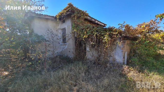 Продава КЪЩА с двор, снимка 7 - Къщи - 52005277