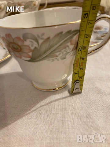 Порцеланови чинийки и чашки на Duchess, снимка 5 - Сервизи - 52333361