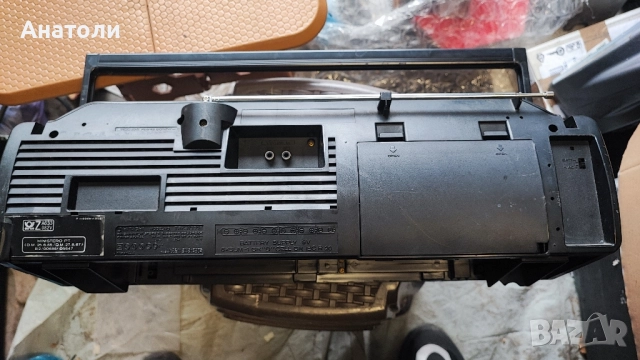 Касетофон Hitachi TRK W350 E, снимка 5 - Радиокасетофони, транзистори - 52412875