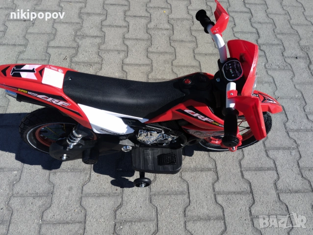 Акумулаторен мотор с помпещи гуми SUPER MOTO червен, снимка 2 - Детски велосипеди, триколки и коли - 53569698