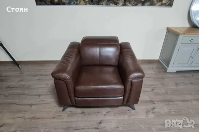 Кафяв кожен фотьойл с подвижна облегалка, снимка 3 - Дивани и мека мебел - 49936269