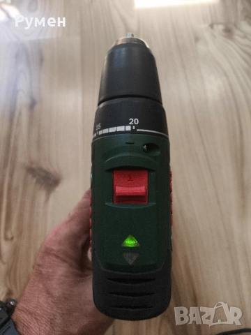 Акумулаторен винтоверт BOSCH PSR 1800 LI-2, 18V, 1,5Ah, 38Nm, снимка 4 - Винтоверти - 51463441
