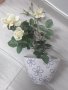 Кашпи и вази с декоративни цветя . Продават се заедно., снимка 3