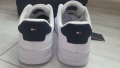 Нови бели кожени мъжки маратонки Tommy Hilfiger размер EUR41, снимка 5
