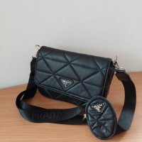 Черна чанта Prada код SG 436, снимка 2 - Чанти - 33294255