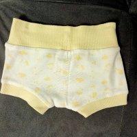 Бебешки памучни къси панталонки с ластик в кръста 0-3 месеца, снимка 2 - Панталони и долнища за бебе - 43091983