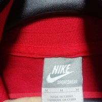 Nike оригинално мъжко червено горнище размер М , снимка 4 - Спортни дрехи, екипи - 43301697