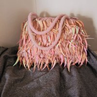 Мини розова чантичка с пайети, снимка 4 - Чанти - 43499736