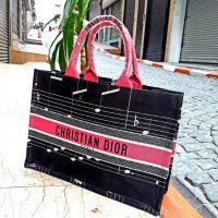 Дамска чанта Christian Dior код 17, снимка 1 - Чанти - 29049404
