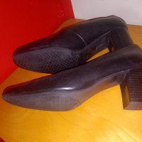 №40 GINO VENTURI естествена кожа, снимка 4 - Дамски обувки на ток - 27433204