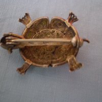  Антикварна брошка костенурка сребърна проба 800 И филигран , снимка 15 - Антикварни и старинни предмети - 36876012