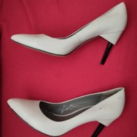 Официални дамски обувки на токчета на Calvin Klein, снимка 4 - Дамски обувки на ток - 40536841