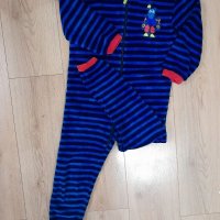 Детска пижамка,6-7годинки, снимка 1 - Детски пижами - 38384390