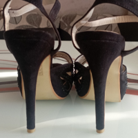 Дамски сандали , снимка 2 - Дамски елегантни обувки - 44910643