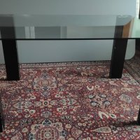 продавам стъклена маса и стъклена стойка за телевизор , снимка 2 - Маси - 43597877