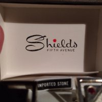 Комплект копчета за ръкавели и  щипка за вратовръзка Shields , снимка 4 - Бижутерийни комплекти - 24942741