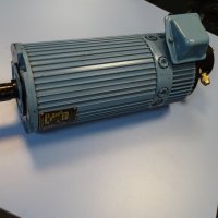 Правотоков мотор Wamel K7716 DC Servo Motor, снимка 1 - Резервни части за машини - 43046576