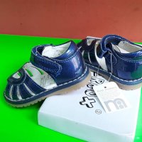 Английски детски сандали-MOTHERCARE , снимка 3 - Детски сандали и чехли - 28671405