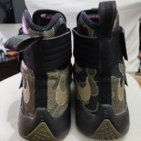 Nike LeBron Zoom Soldier 10 SFG Camo, снимка 5 - Маратонки - 35175970