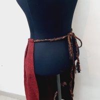 Етно червена вълнена престилка, част от носия(16.3), снимка 6 - Антикварни и старинни предмети - 43689107