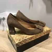 Дамски обувки, снимка 1 - Дамски обувки на ток - 36761931