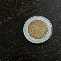 Монета - Мексико - 1 песо | 2005г., снимка 2 - Нумизматика и бонистика - 28368434
