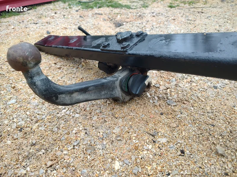 Теглич за Мерцедес 124 Е класа , снимка 1