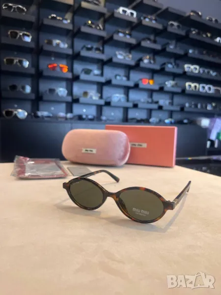 очила с калъф miu miu, снимка 1