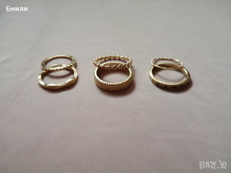 Комплект 6 нови дамски пръстена в златист цвят - подарък при покупка над 6 лв, снимка 1
