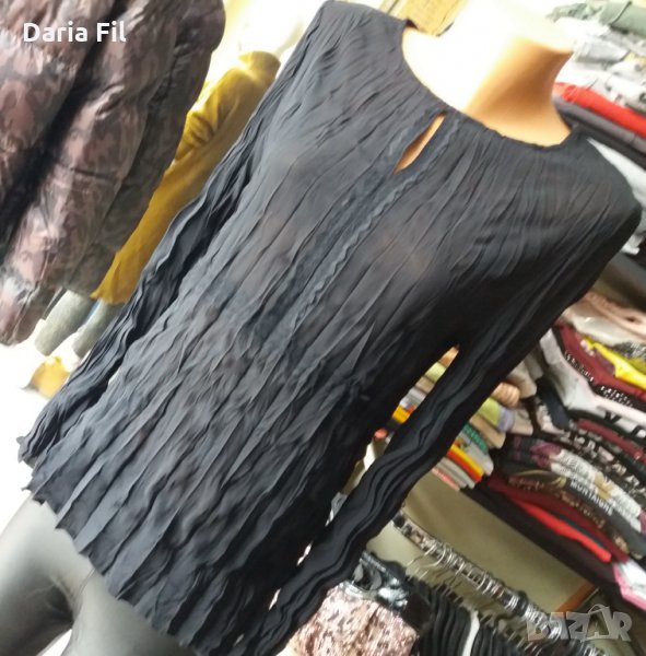 НАМАЛЕНИЕ Черна риза с намачкан ефект без закопчаване, снимка 1